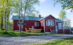 Husky Lodge Hostel